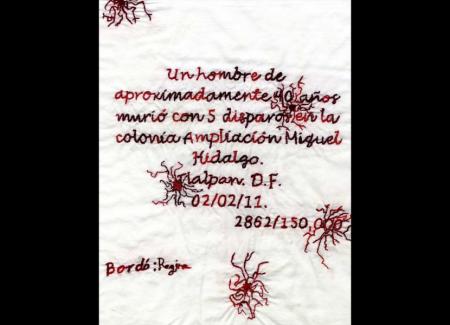 Pañuelo embroidered by Fuentes Rojas